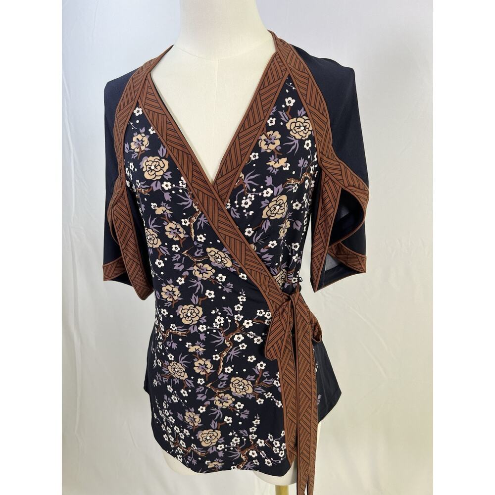 VTG BCBG Gorgeous Y2K Asian Print Kimono Wrap Top Women’s Small Blue Brown - Picture 3 of 11